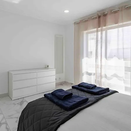 Modern View Apartment *